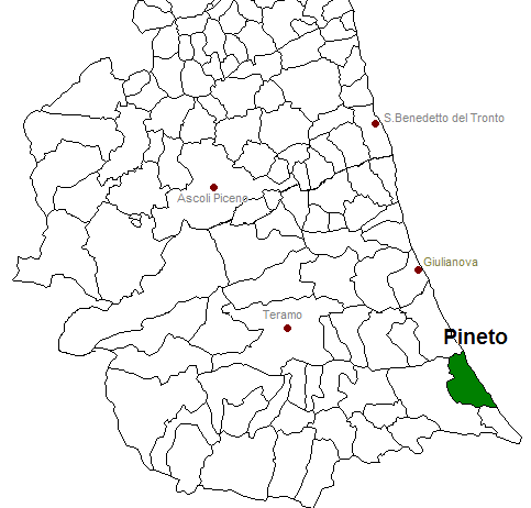 posizione del comune di Pineto all'interno delle province di Ascoli Piceno e Teramo